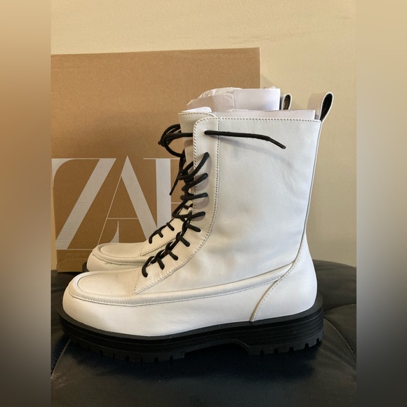 (NEW) Zara laced leather boots 7.5 - Picture 3 of 8